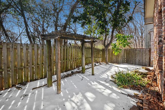 6701 Clear Springs Circle, Garland, TX 75044