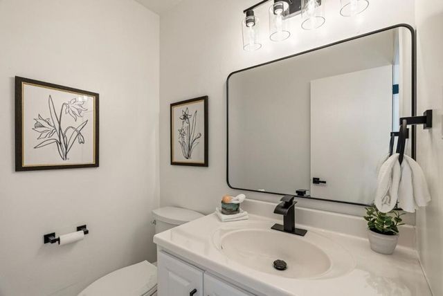 627 Hickey Boulevard D, Pacifica, CA 94044