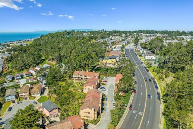 627 Hickey Boulevard D, Pacifica, CA 94044