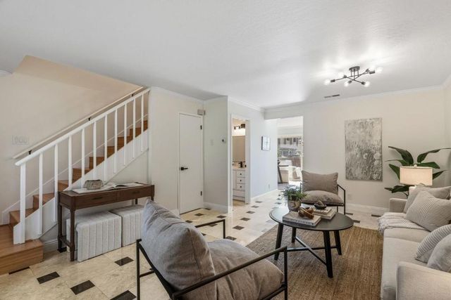 627 Hickey Boulevard D, Pacifica, CA 94044