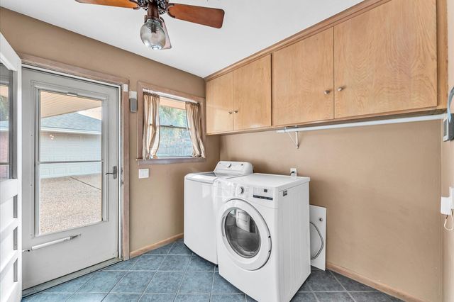 6327 Wynnwood Lane, Houston, TX 77008