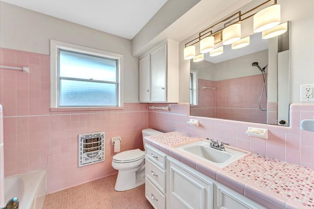 6327 Wynnwood Lane, Houston, TX 77008