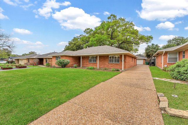 6327 Wynnwood Lane, Houston, TX 77008