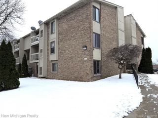 30515 West 14 Mile Rd 30, Farmington Hills, MI 48334