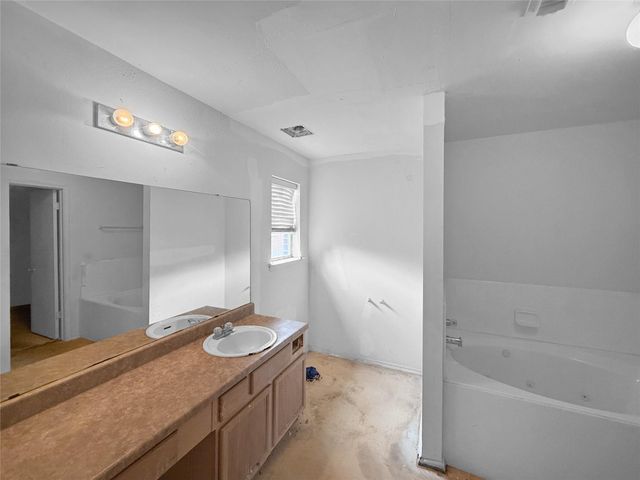 13911 Honey Bee Court, Houston, TX 77039