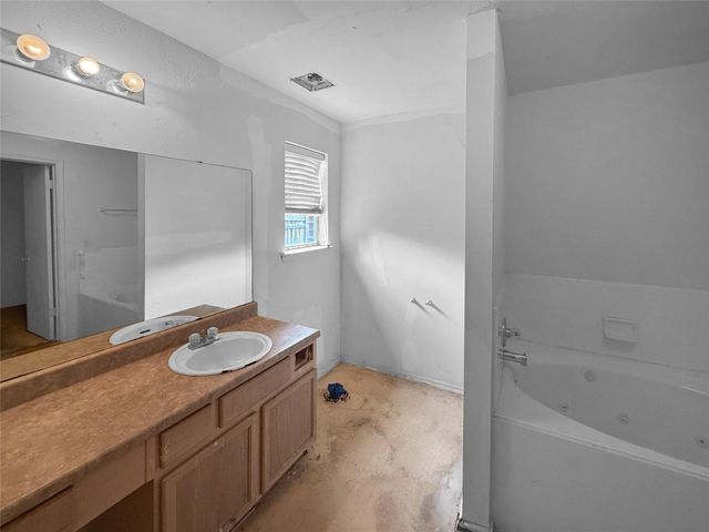 13911 Honey Bee Court, Houston, TX 77039