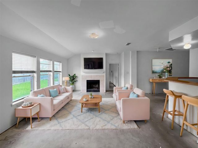 13911 Honey Bee Court, Houston, TX 77039