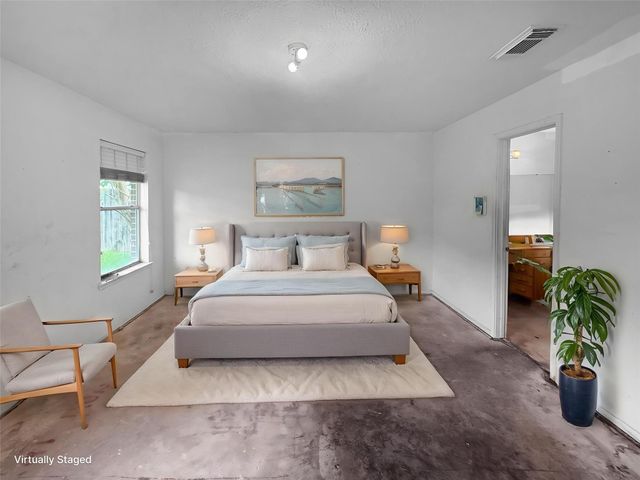 13911 Honey Bee Court, Houston, TX 77039