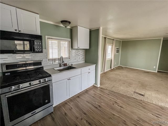 1910 Monterey Drive, Bullhead City, AZ 86442