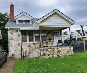 13615 Ohio Street, Detroit, MI 48238