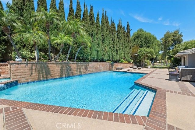 12261 Browning Avenue, Tustin, CA 92705