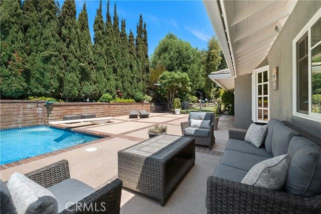 12261 Browning Avenue, Tustin, CA 92705