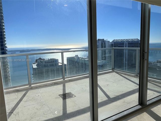 1060 Brickell Ave 4505, Miami, FL 33131