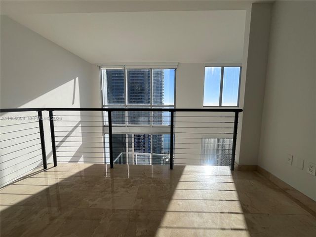 1060 Brickell Ave 4505, Miami, FL 33131