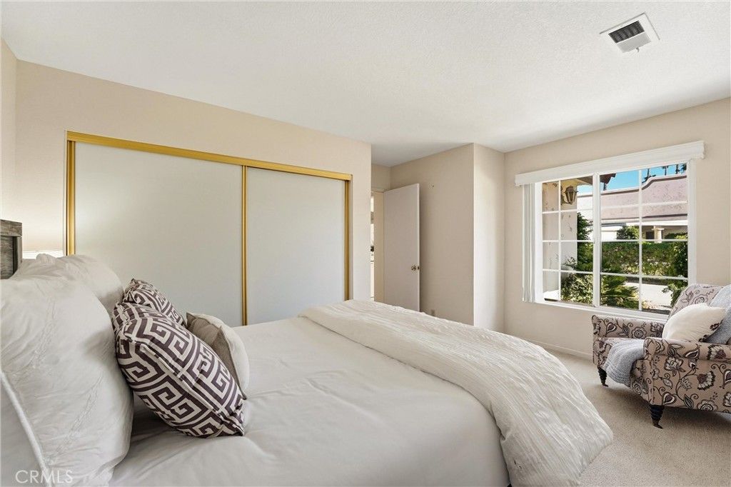 Image 23 of property listing at 128 Desert Falls Drive E, Palm Desert, CA 92211