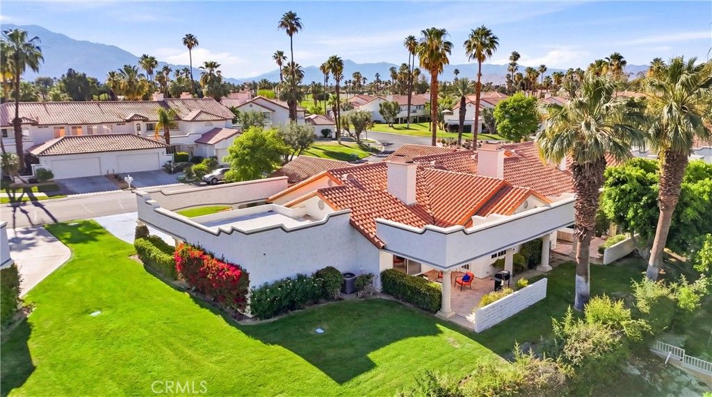 Image 32 of property listing at 128 Desert Falls Drive E, Palm Desert, CA 92211