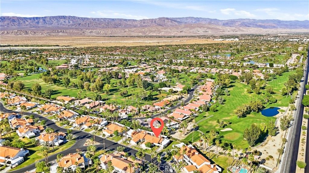 Image 37 of property listing at 128 Desert Falls Drive E, Palm Desert, CA 92211