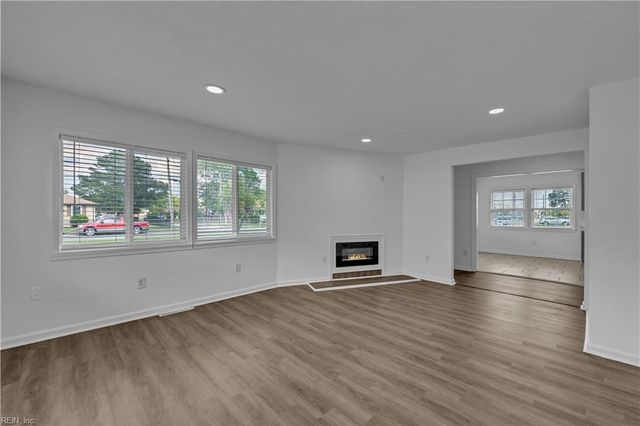 2316 Effingham ST, Portsmouth, VA 23704