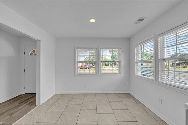 2316 Effingham ST, Portsmouth, VA 23704