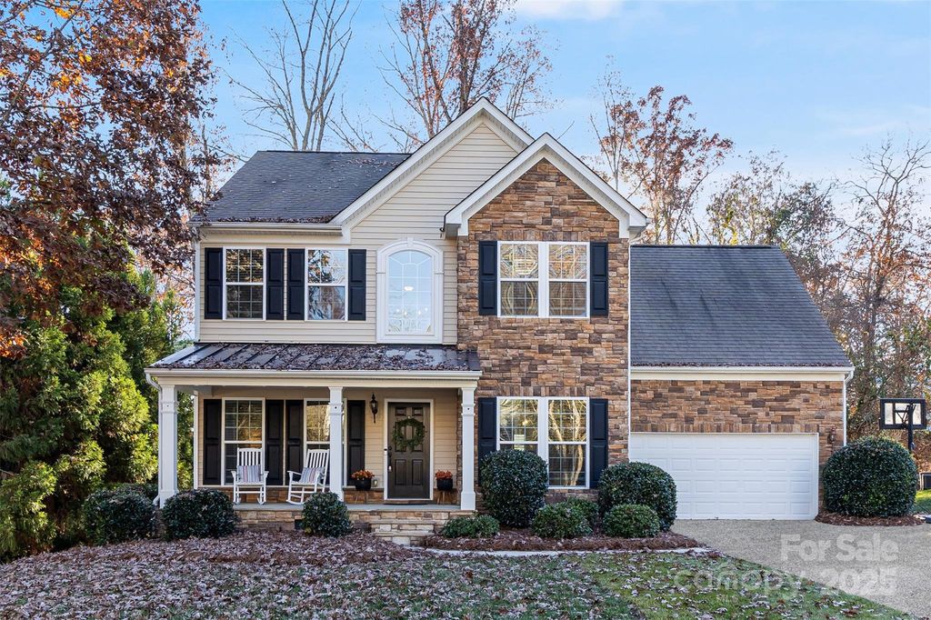 447 Leaf Arbor Court, Lake Wylie, SC 29710