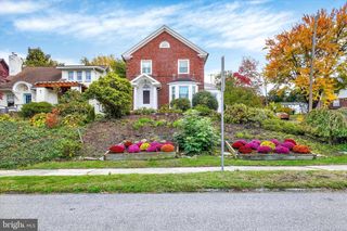 154 PEYTON RD, York, PA 17403