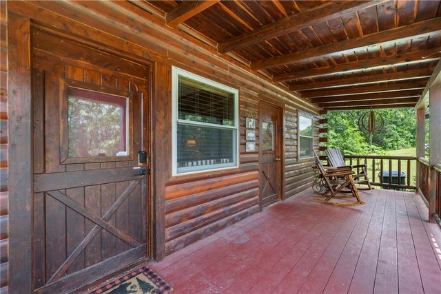 805 County Road 309, Eureka Springs, AR 72632