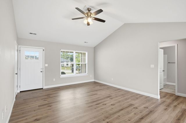 5502 GEYSER BLVD, Columbia, MO 65202