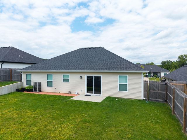 5502 GEYSER BLVD, Columbia, MO 65202