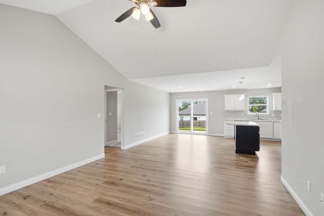 5502 GEYSER BLVD, Columbia, MO 65202