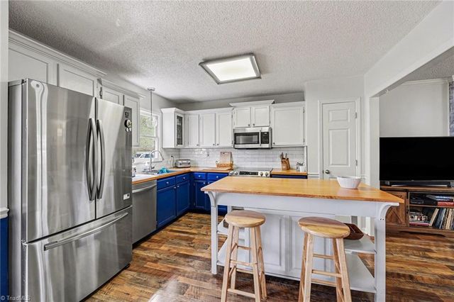 905 Smoke Tree Court, Lewisville, NC 27023