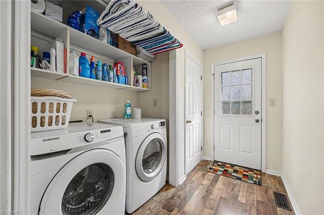 905 Smoke Tree Court, Lewisville, NC 27023