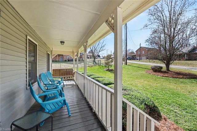 905 Smoke Tree Court, Lewisville, NC 27023