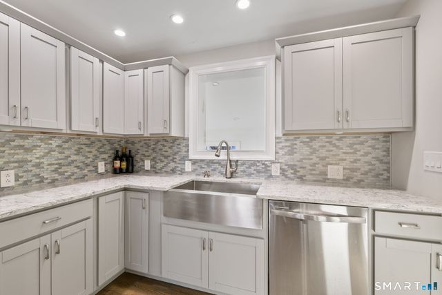 247 Chester Street, East Hartford, CT 06108