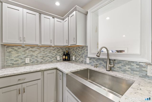 247 Chester Street, East Hartford, CT 06108