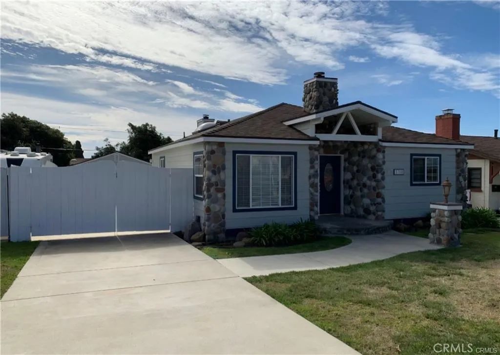3750 Mound, Ventura, CA 93003