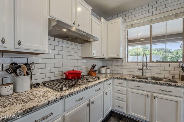 2669 E TAMARISK Street, Gilbert, AZ 85296