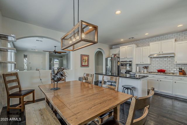 2669 E TAMARISK Street, Gilbert, AZ 85296