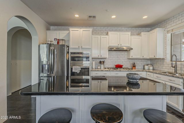 2669 E TAMARISK Street, Gilbert, AZ 85296