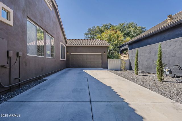 2669 E TAMARISK Street, Gilbert, AZ 85296