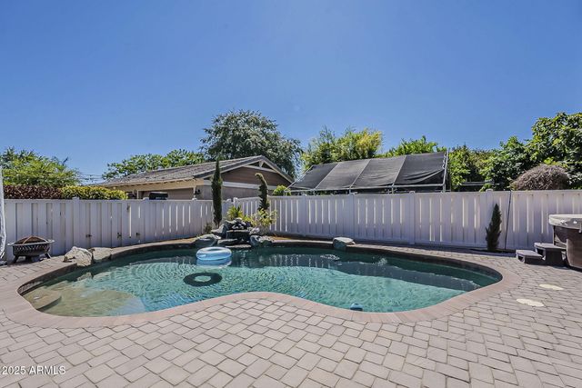 2669 E TAMARISK Street, Gilbert, AZ 85296