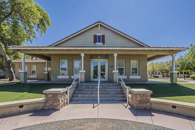 2669 E TAMARISK Street, Gilbert, AZ 85296