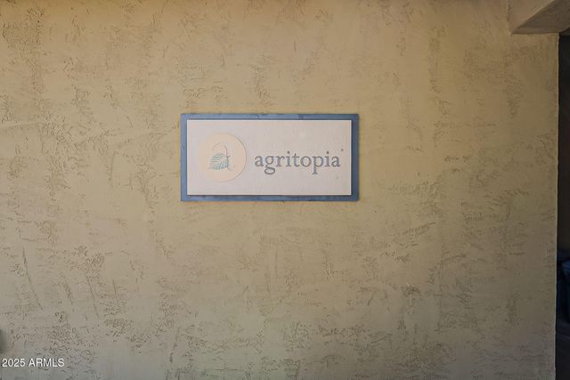 2669 E TAMARISK Street, Gilbert, AZ 85296