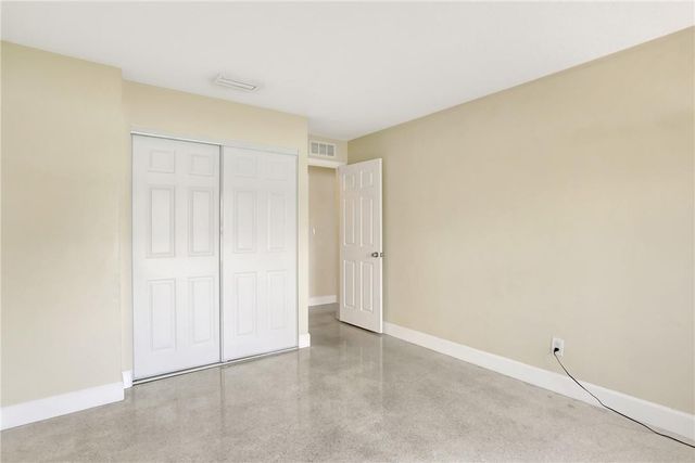 907 SE 12th Avenue, Deerfield Beach, FL 33441