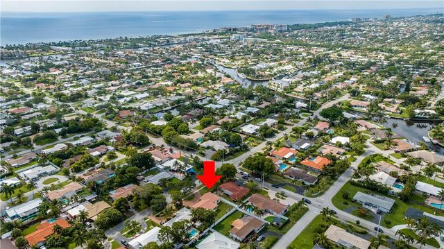 907 SE 12th Avenue, Deerfield Beach, FL 33441