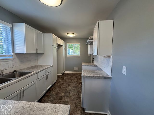 3925 Campbell Avenue, Indianapolis, IN 46226