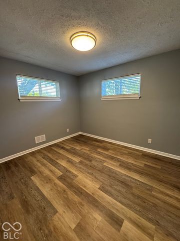 3925 Campbell Avenue, Indianapolis, IN 46226
