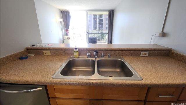 98-450 Koauka Loop 312, Aiea, HI 96701