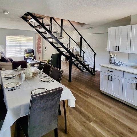 749 S RIDGEWOOD AVENUE, Daytona Beach, FL 32114