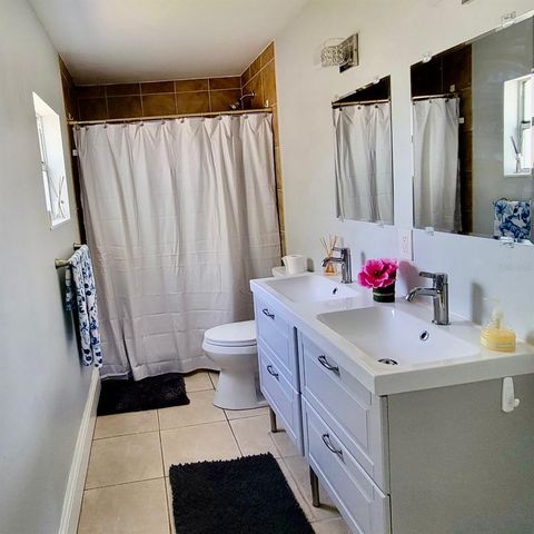 749 S RIDGEWOOD AVENUE, Daytona Beach, FL 32114