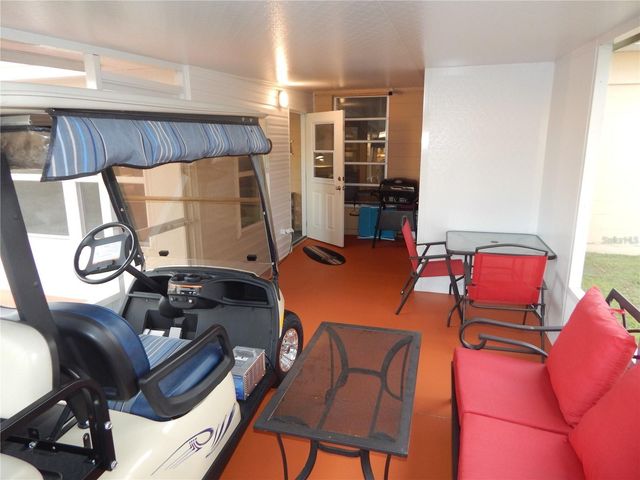 105 CLUB CIRCLE, Lake Wales, FL 33898